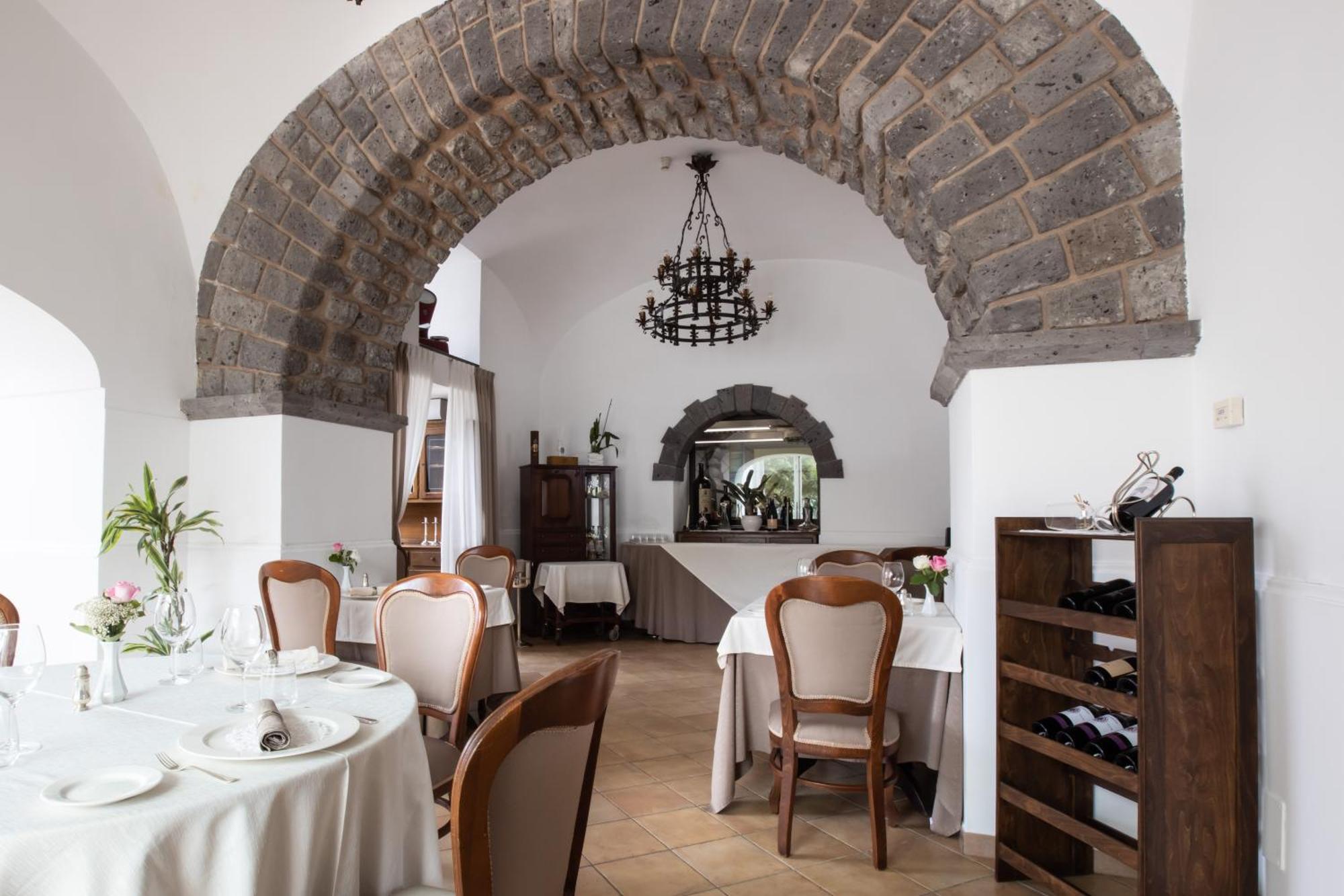 Hotel Oasi Olimpia Relais SantʼAgata sui Due Golfi