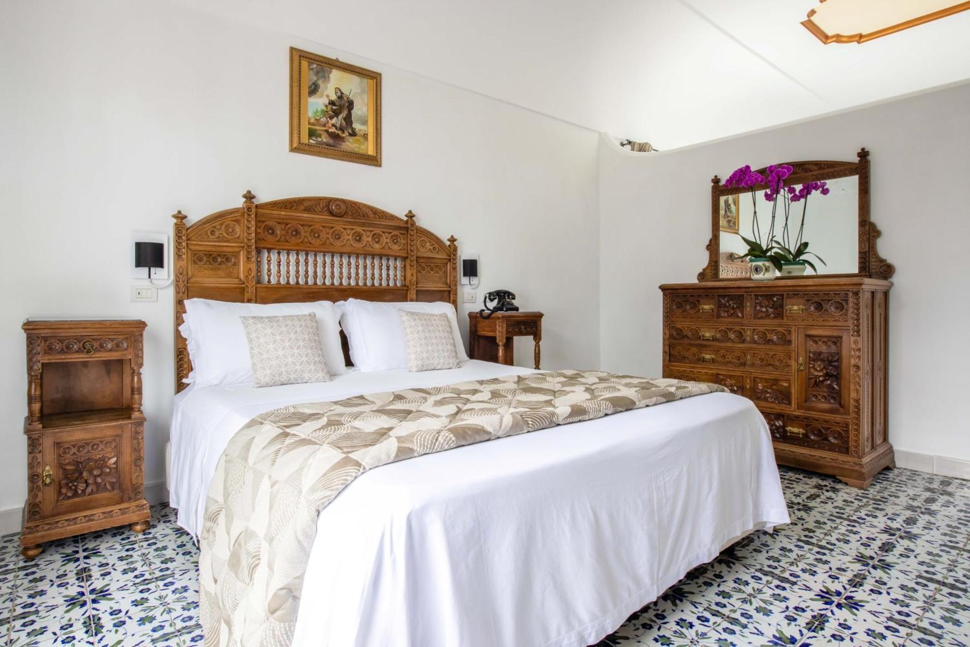 Oasi Olimpia Relais 5* SantʼAgata sui Due Golfi
