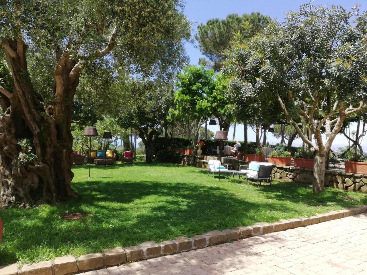 Oasi Olimpia Relais Hotel 5*